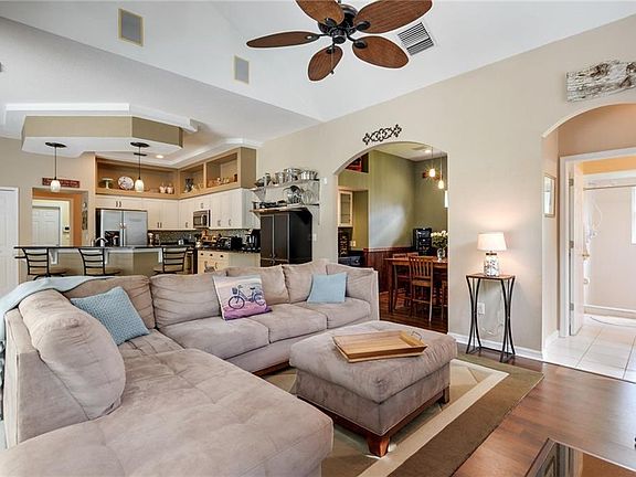 3rd image of 21219 Preservation Dr