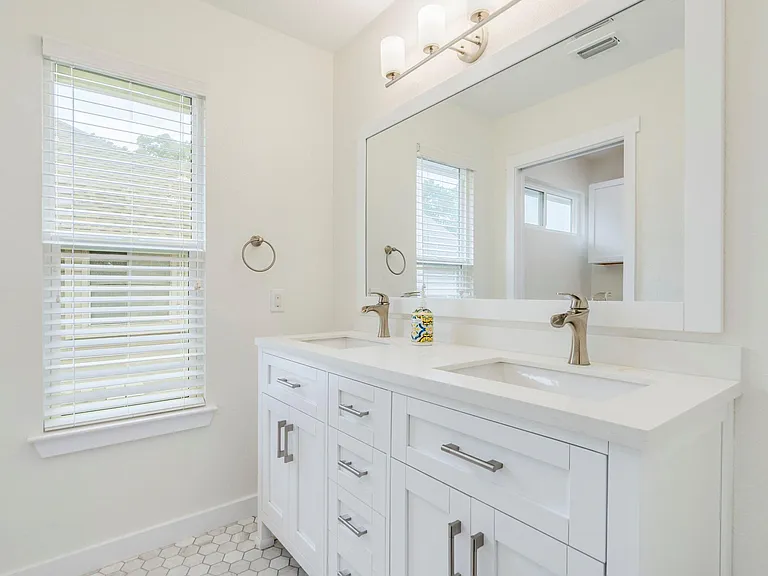 6318 Zadock Woods Dr — Photo 27