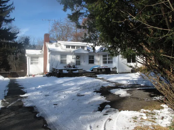 300 Furnace Dock Rd, Cortlandt Manor, NY 10567