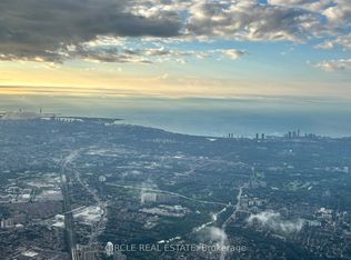 383 Sorauren Ave #716, Toronto, ON M6R0A4