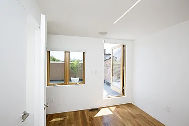 Rented by Solace SMC Inc