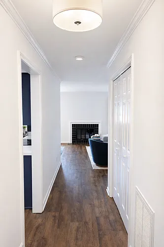 130 Hillsboro Pl Photo 1