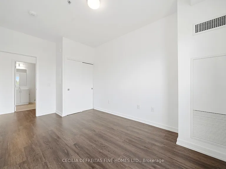430 Essa Rd #314 — Photo 21
