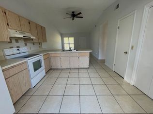 Wilda, Inverness, FL 34452