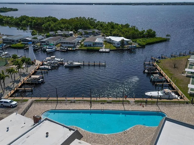5506 Virginia Dare Ln — Photo 42