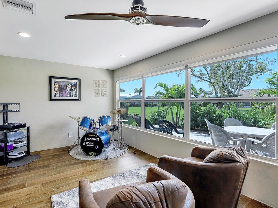 1st image of 3235 Boca Ciega Dr #2