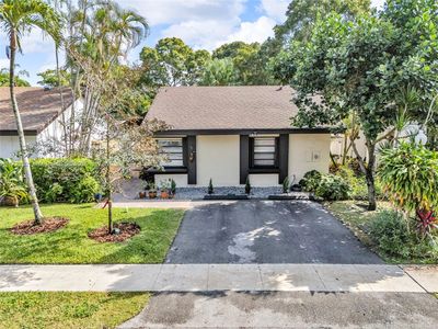 1501 W Sandpiper Cir, Pembroke Pines, FL, 33026