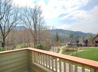 1 Shakespeare Cir, Black Mountain, NC 28711