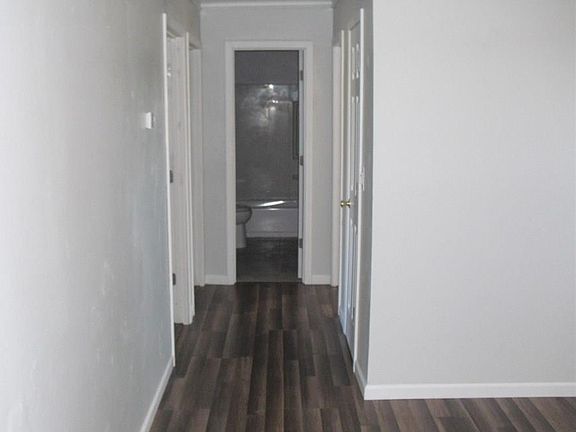 5th image of 1203 Whispering Glen St