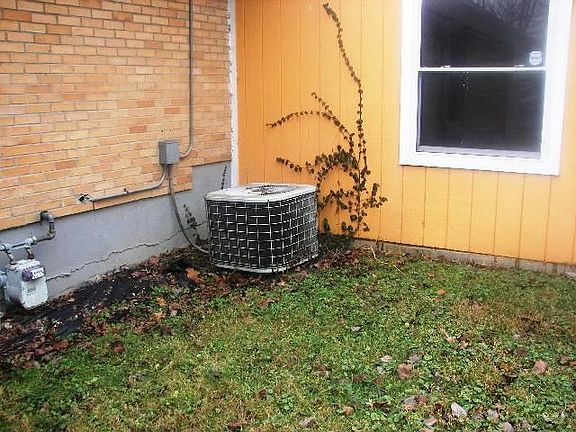 4th image of 468 Merrymaid Ln