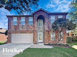 1425 Riverside Rd, Roanoke, TX 76262