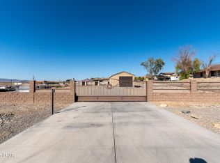 1024 E Fathom Dr, Lake Havasu City, AZ 86404