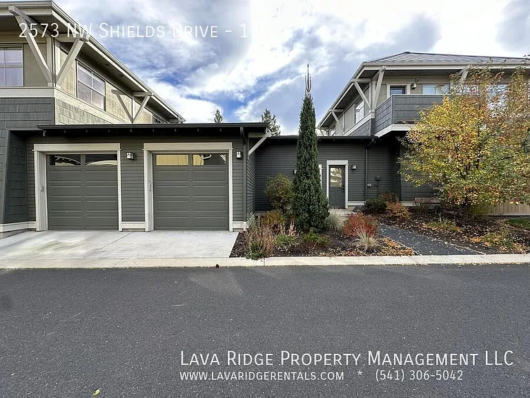 2573 NW Shields Dr #19 — Photo 36