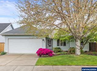 4942 SW Roseberry St, Corvallis, OR 97333