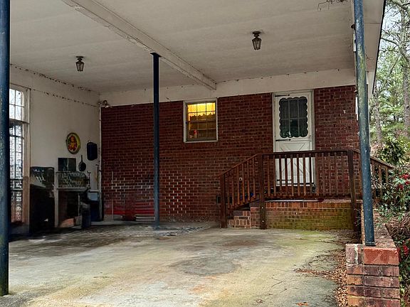 4th image of 1205 Rollins Avenue