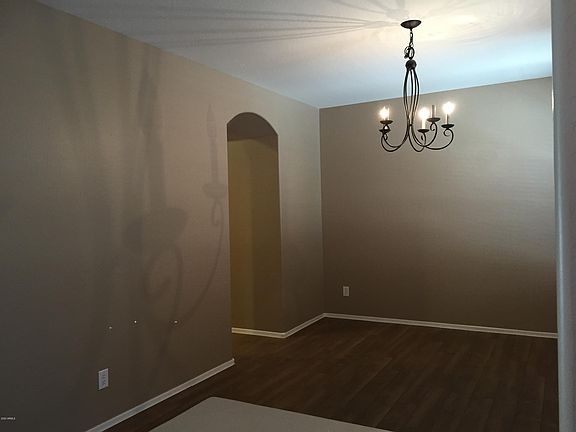 4th image of 18017 W Brown St