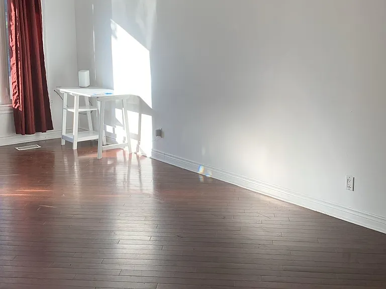 26 Jones Ct #UPPER — Photo 3