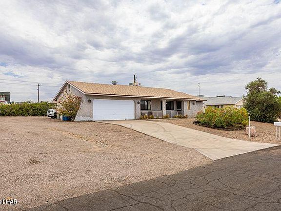 2nd image of 896 Deepwater Dr