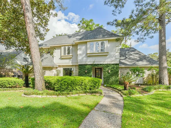 5602 Green Springs Dr, Houston, TX 77066