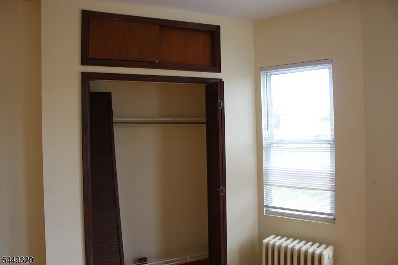 2 bed, 1.0 bath, $1,800 — Photo 3