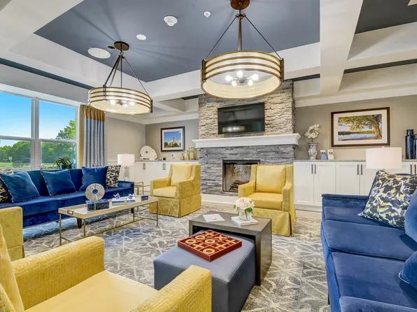 Outlook Hamilton - 55+ Active Adult Apartment Homes