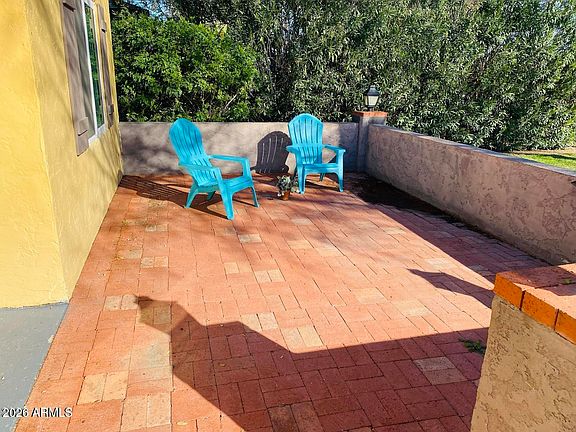 3rd image of 1622 N 16TH Avenue