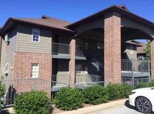 11 Par Ln, Branson West, MO 65737