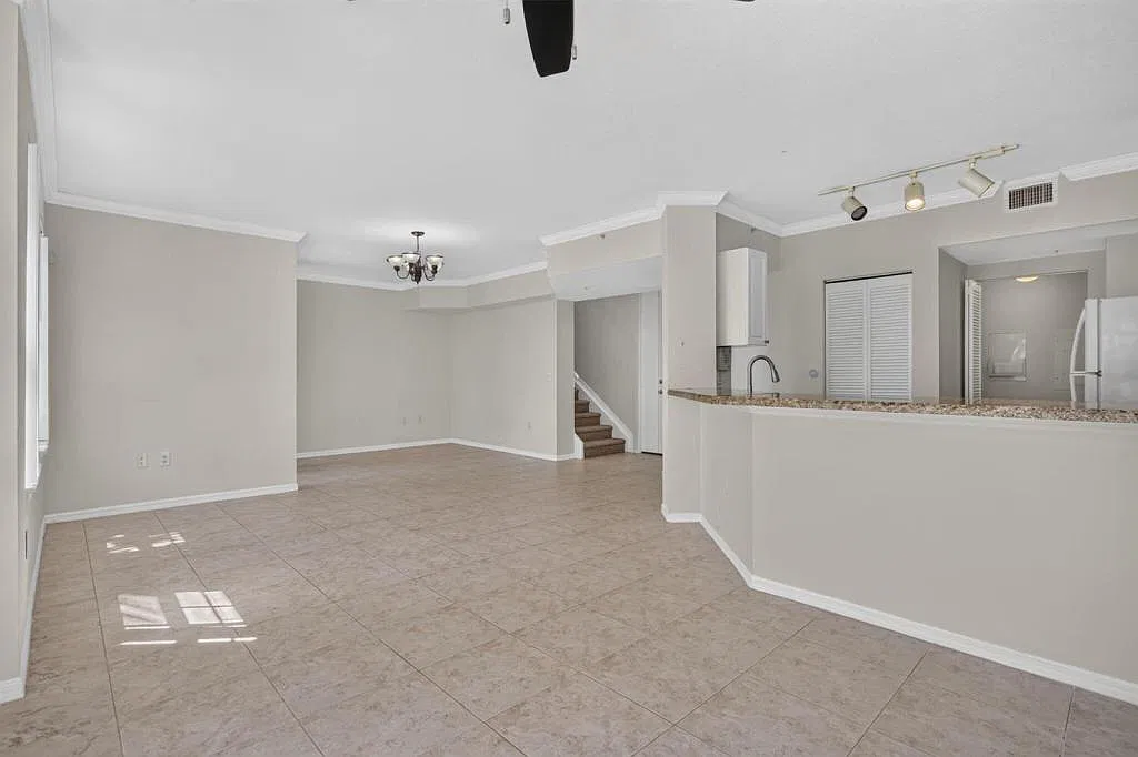 6380 W Sample Rd — Photo 3