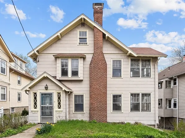 15A Howard St #1, Arlington, MA 02476
