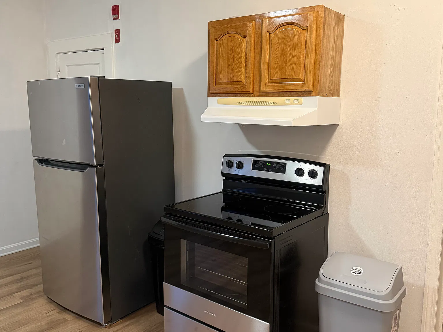 2 bed, 1000 sqft, $1,700 — Photo 3