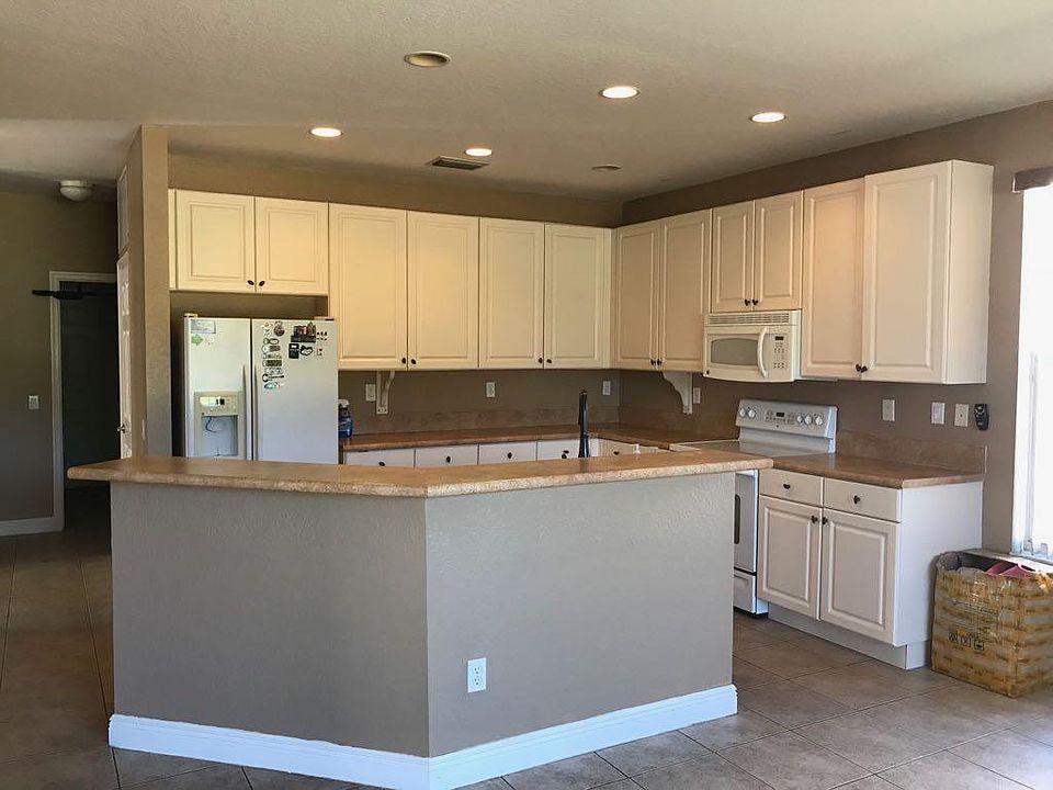 2nd image of 2053 Grey Falcon Cir SW