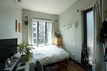 Rented by Rennit Inc.