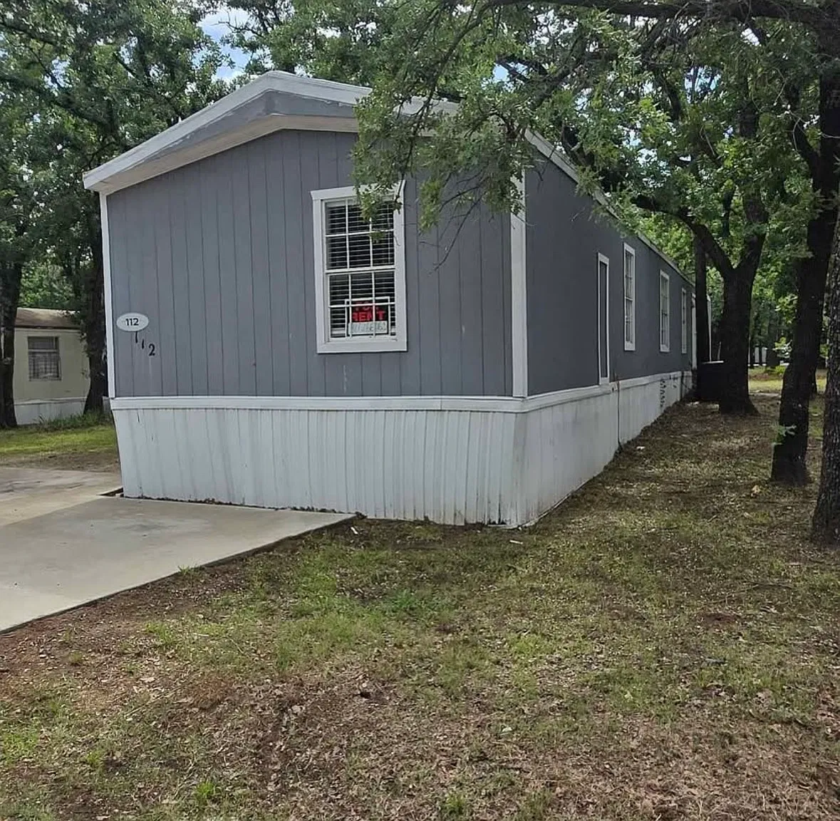 3 bed, 1100 sqft, $1,950 — Photo 2