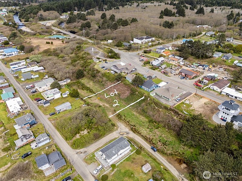 2nd image of 4784 Beach Lane