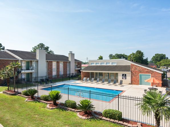 12757 Coursey Blvd #2058