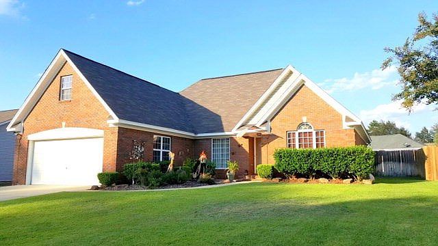 1st image of 127 Blue Springs Dr