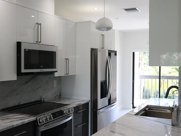 11311 Pond View Dr #C203 — Photo 49