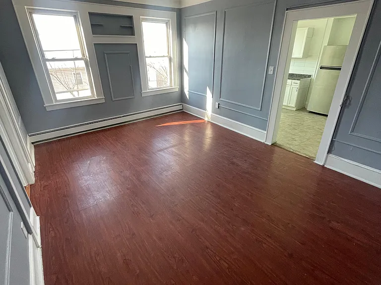 67 Fabyan Pl #3R — Photo 6