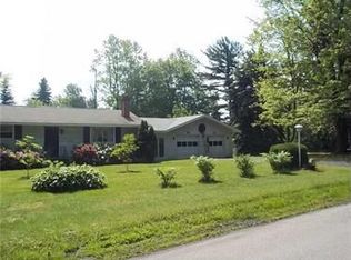 246 Sky Top Rd, Acme, PA 15610