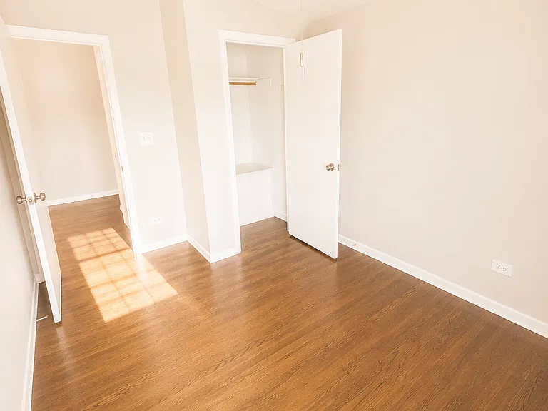 1731 N Linden Ave — Photo 10