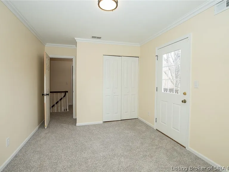 2413 Saint Andrews Rd — Photo 36