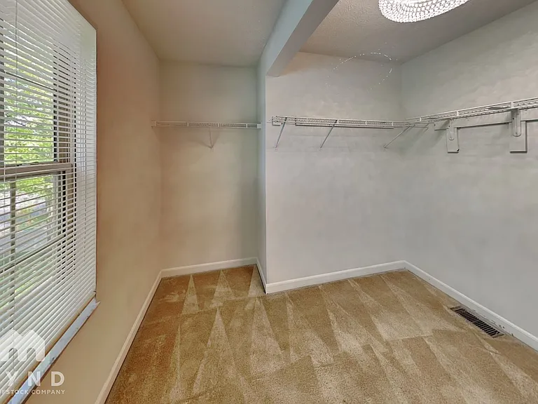 137 Ash St — Photo 14