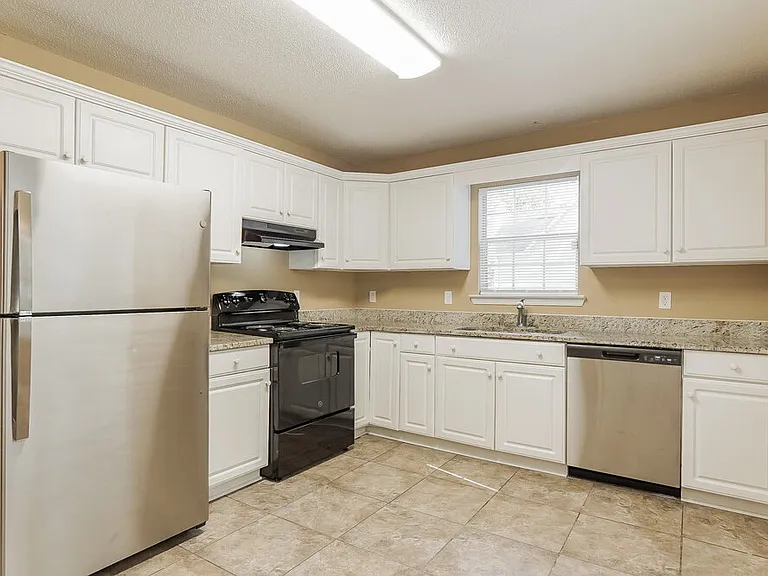 927 Rich Rd — Photo 9