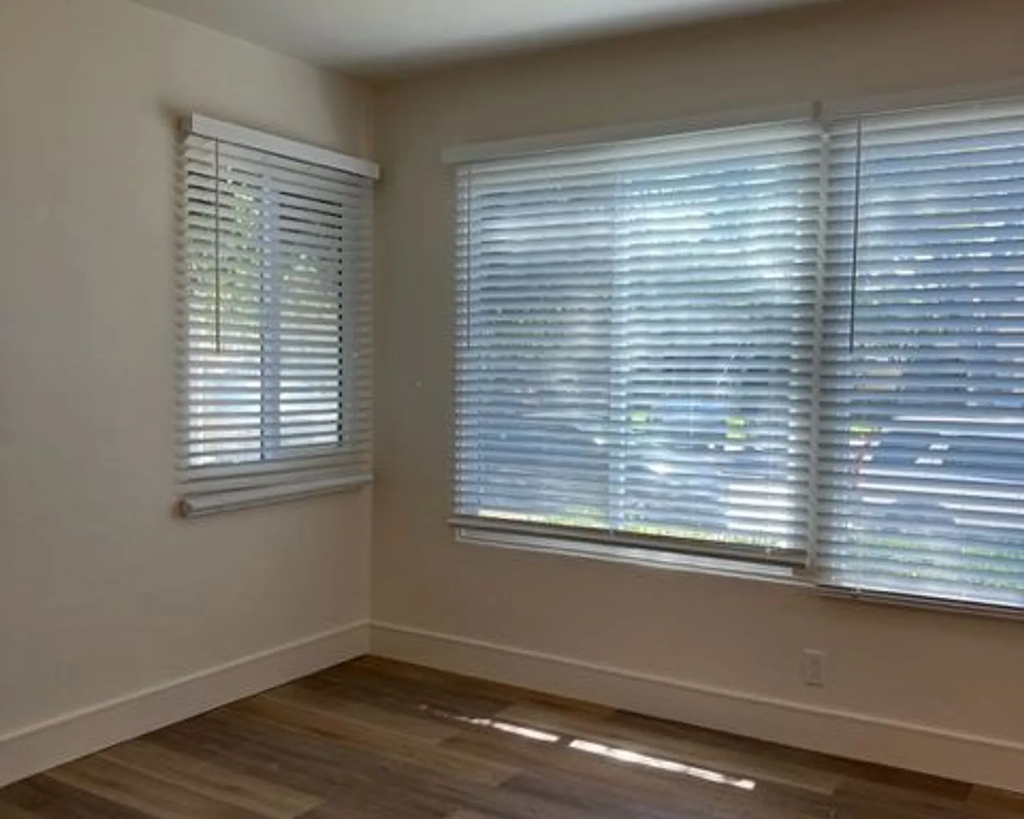 Beach Close- Welcome To Emerald Street A 1 Bedroom Cottage — Photo 2