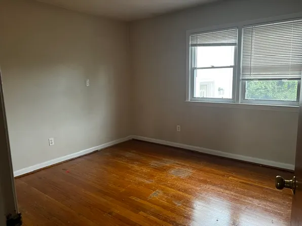 (undisclosed Address), Arlington, VA 22205