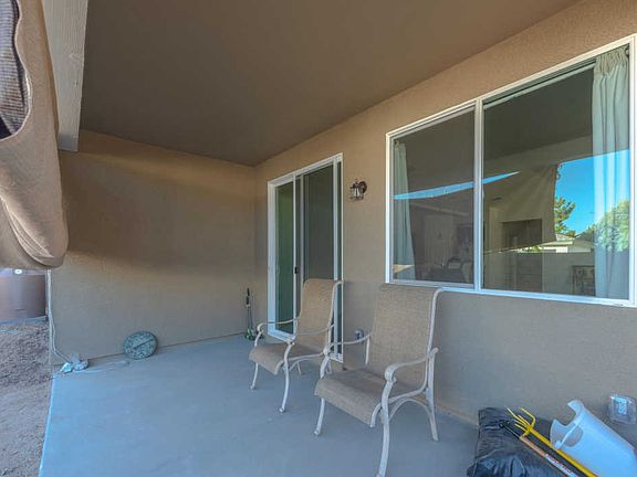 2nd image of 6179 Goldfinch Dr