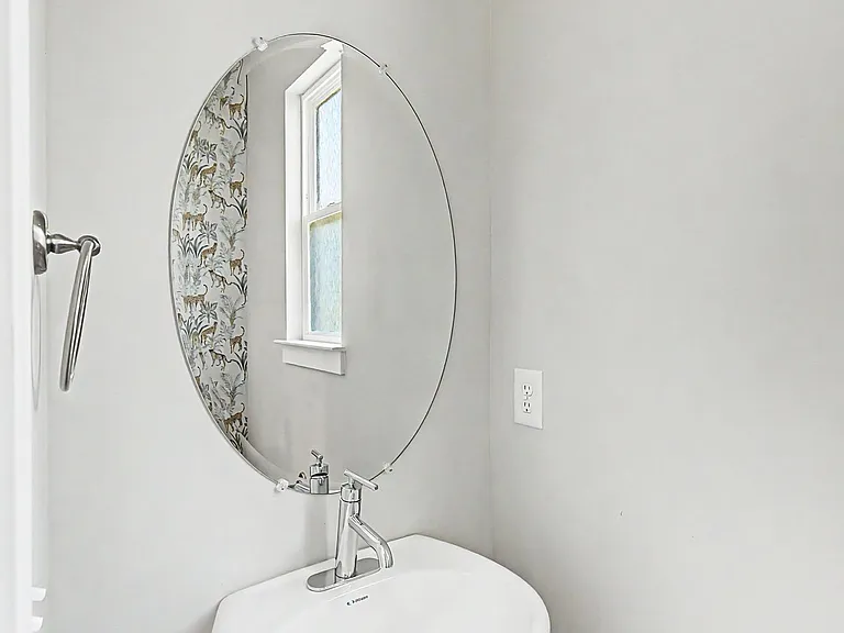 221 Stonecrest Cir — Photo 33