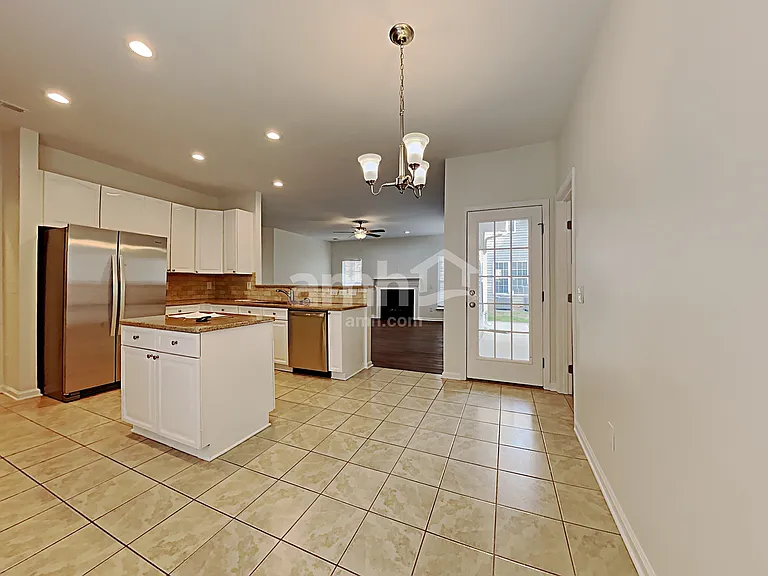 10232 Meadow Crossing Ln — Photo 3