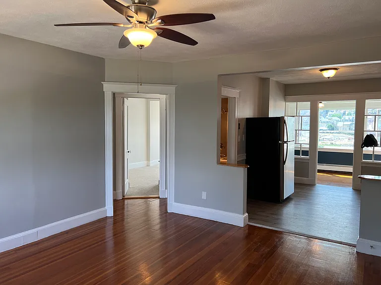 235 Washington Ave #3 — Photo 3