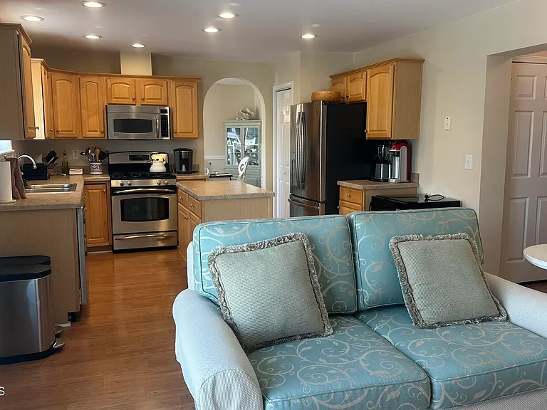 59 Weaver Dr — Photo 12